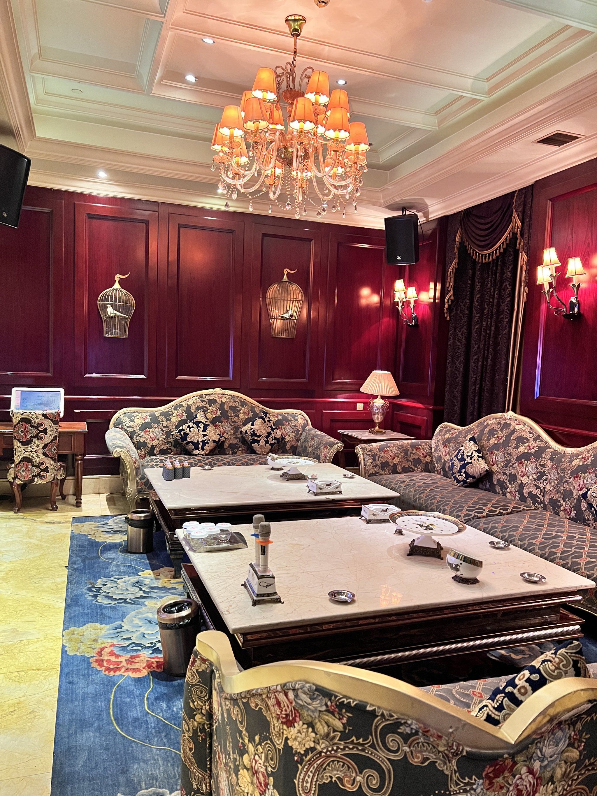 丽江商务ktv多少钱一个小时-华坪县ktv预定